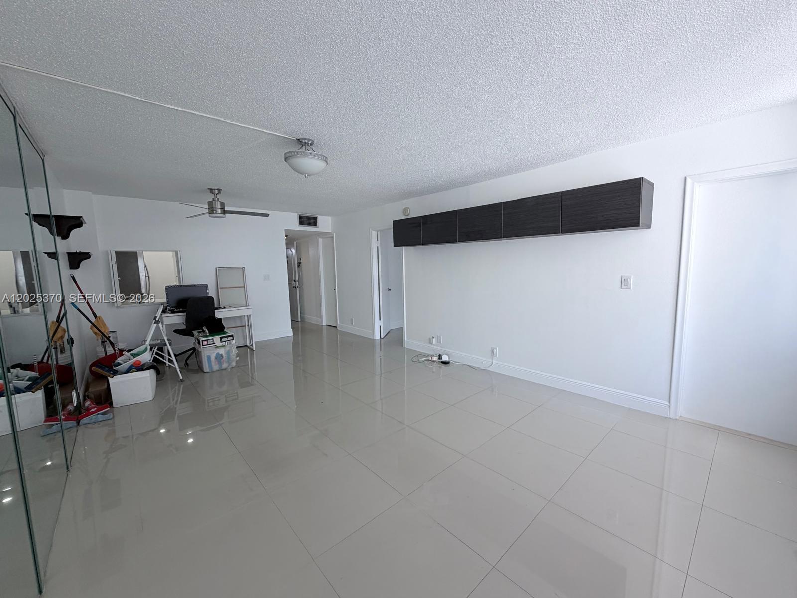 Photo of 1825 Ocean Dr  #611, Hallandale Beach, Florida, 33009 - 