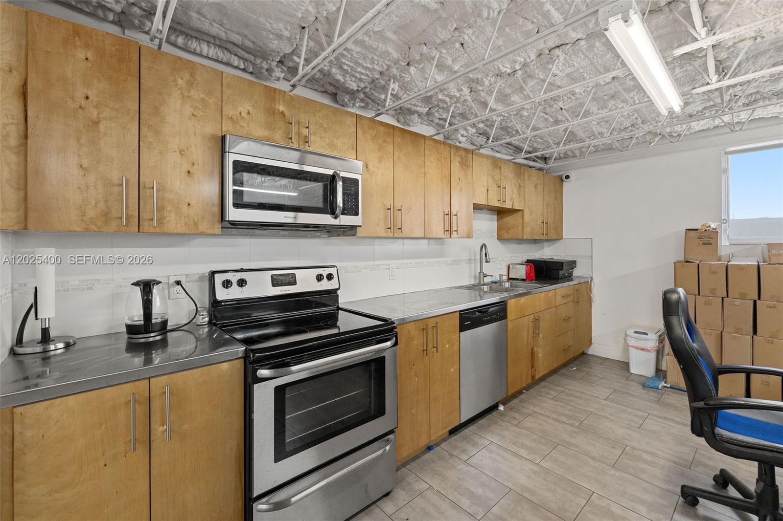See details / sq. ft. $ 2026-05-26 0 Photo
