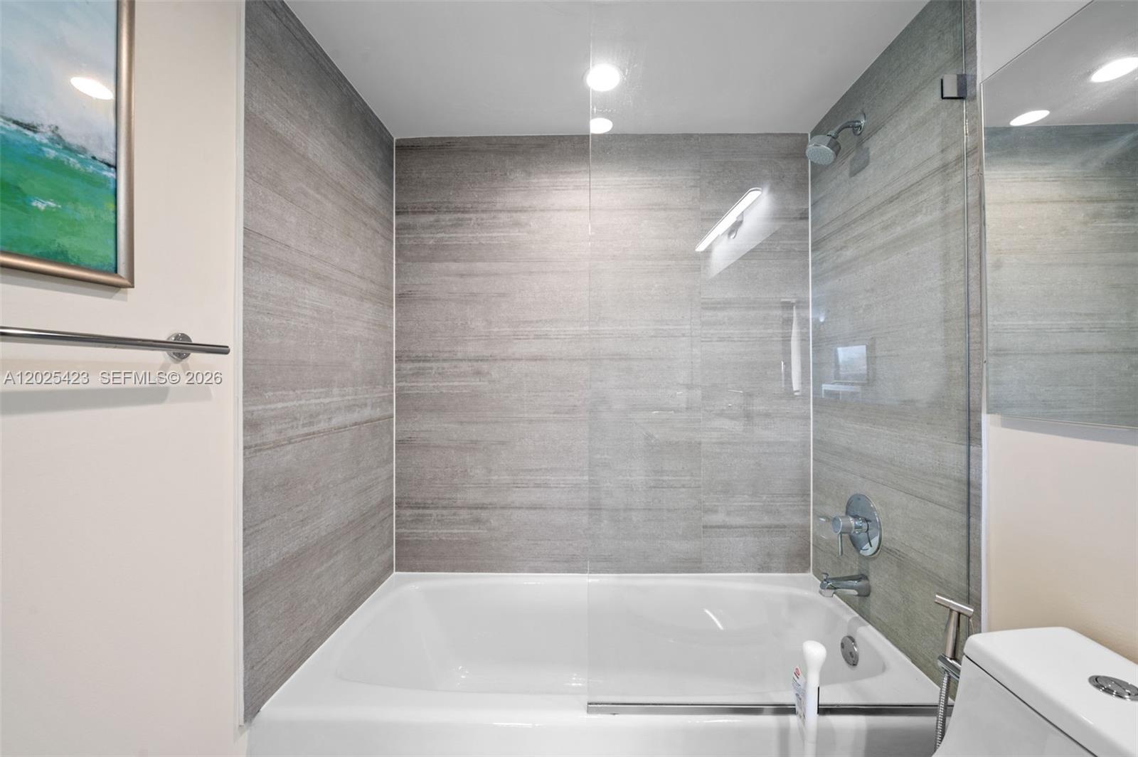 Photo of 20505 Country Club Dr  #1231, Aventura, Florida, 33180 - 