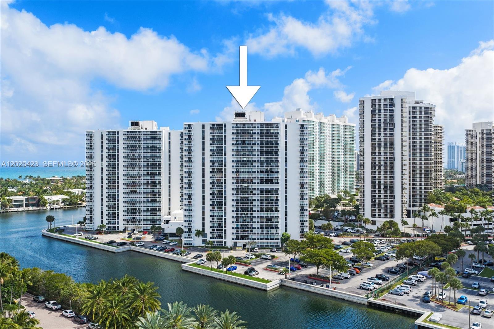 Photo of 20505 Country Club Dr  #1231, Aventura, Florida, 33180 - 