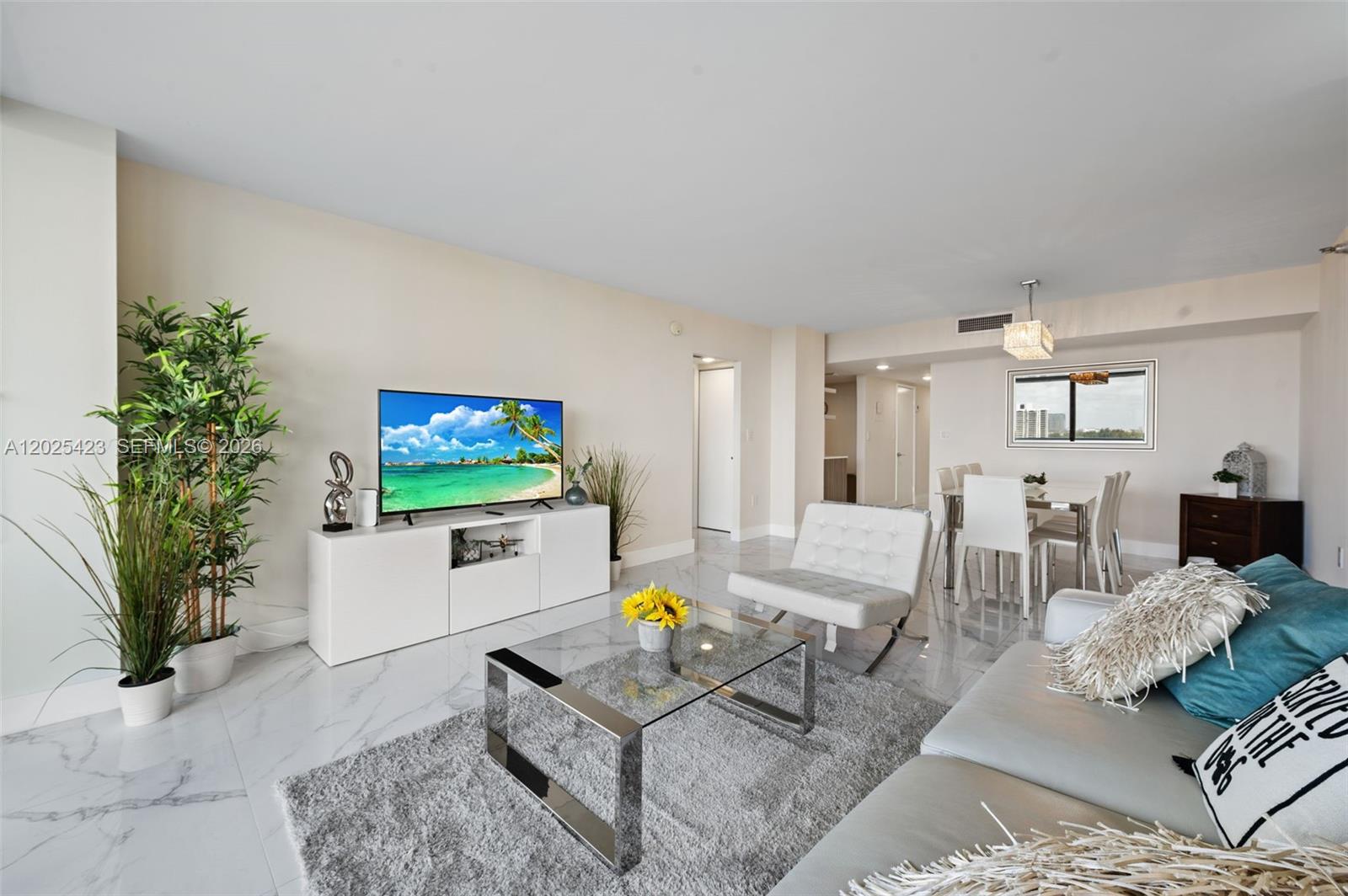 Photo of 20505 Country Club Dr  #1231, Aventura, Florida, 33180 - 