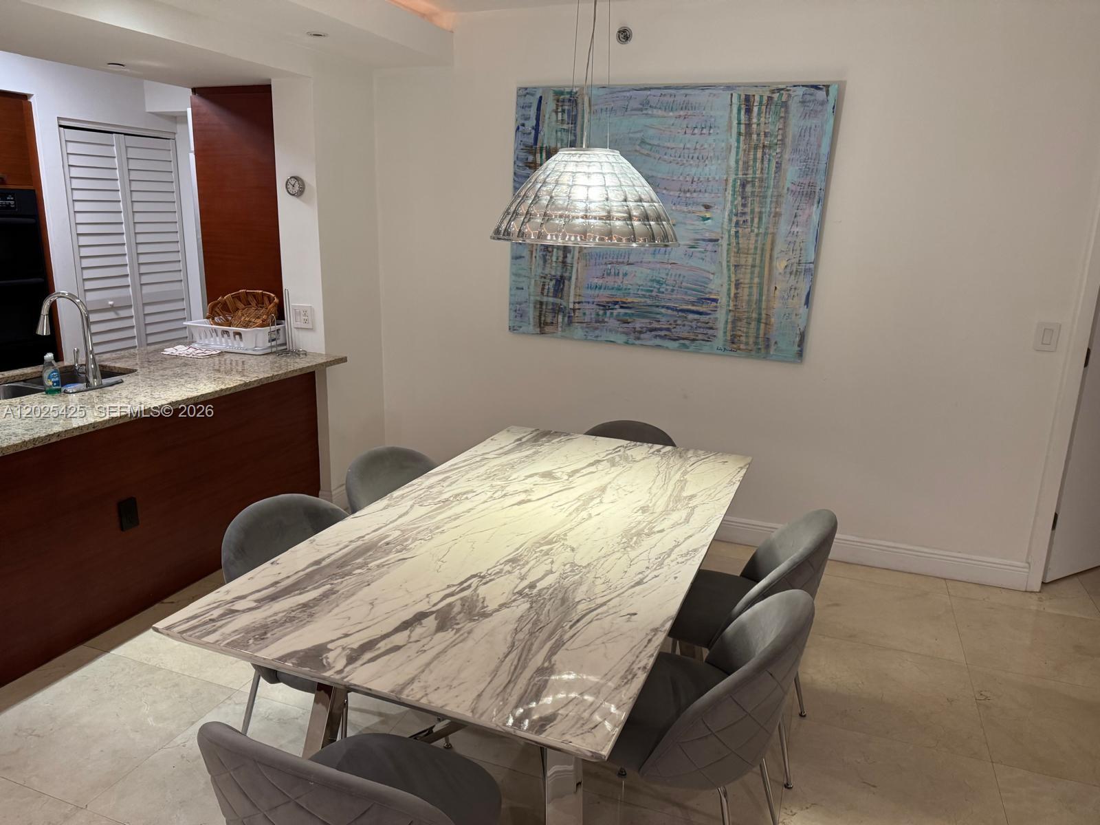 1404 3 / 3 1675 sq. ft. $ 2026-05-26 0 Photo