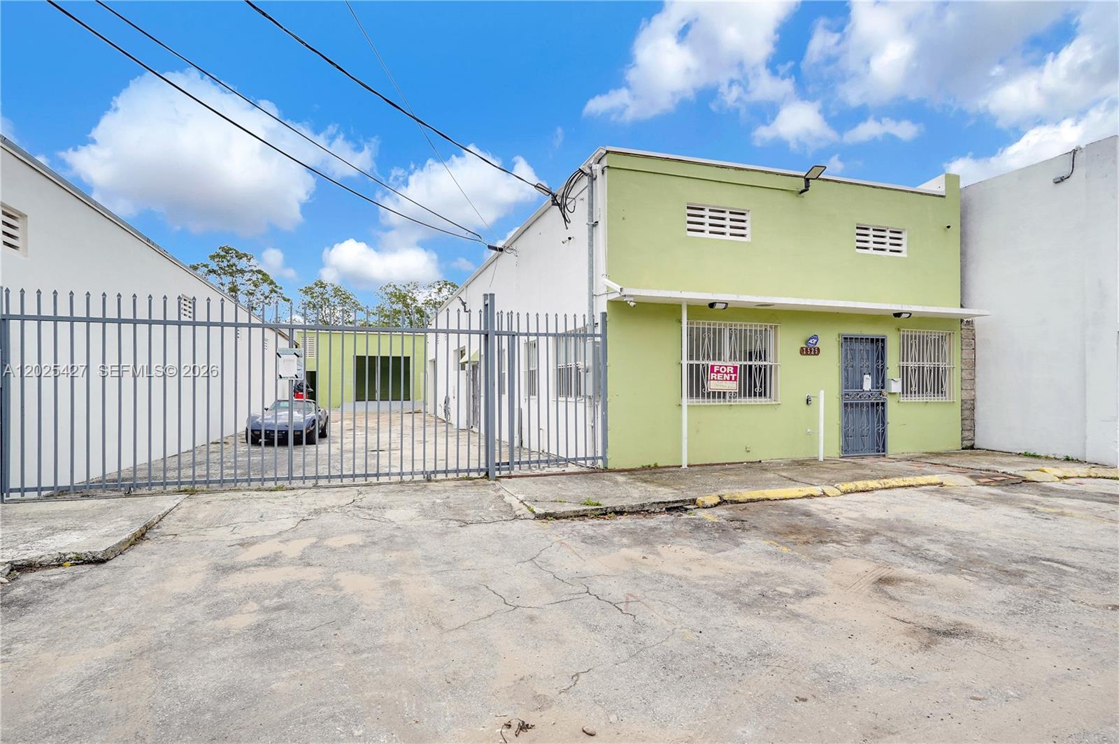 See details / sq. ft. $ 2026-05-26 0 Photo