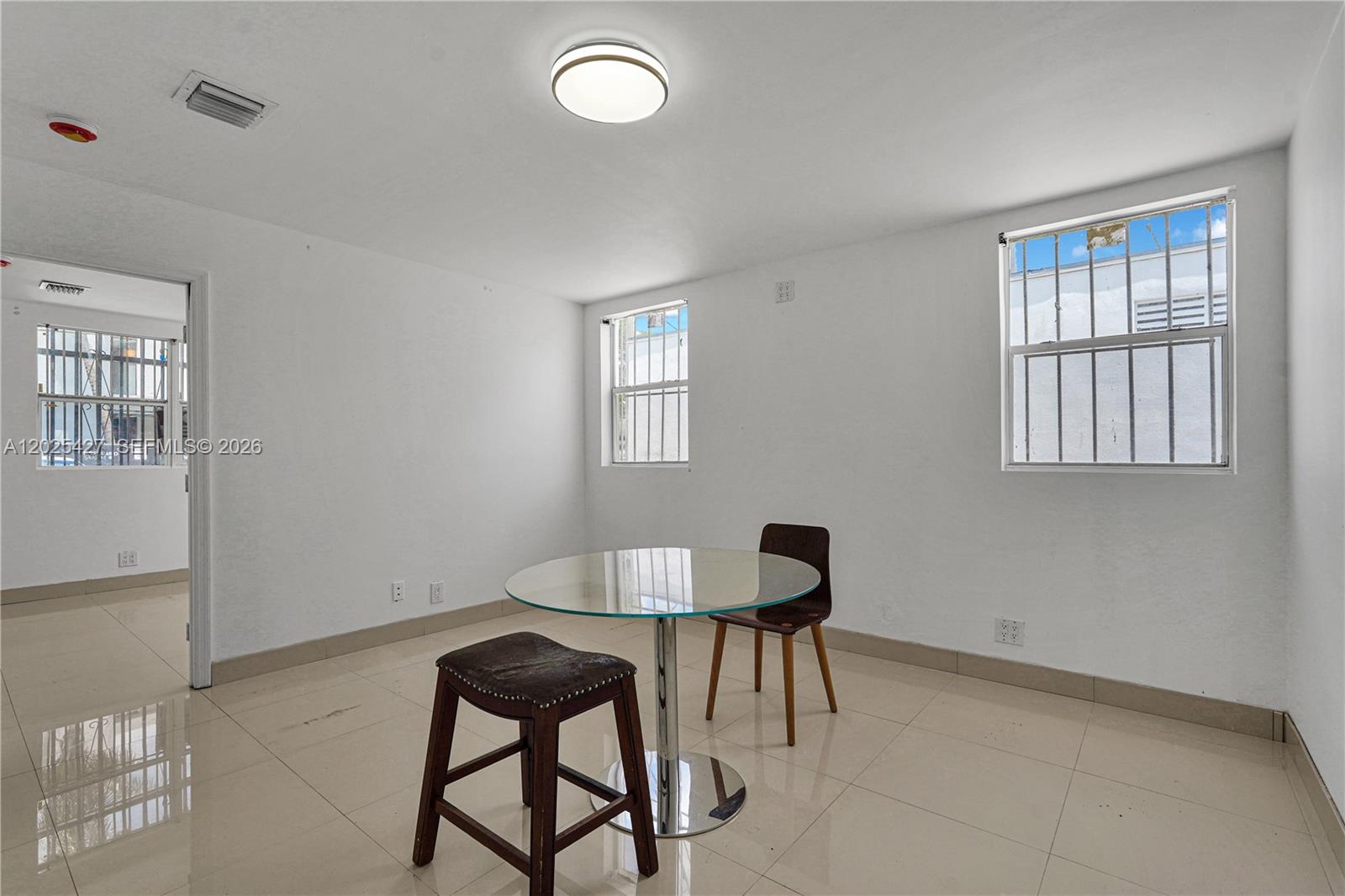 See details / sq. ft. $ 2026-05-26 0 Photo