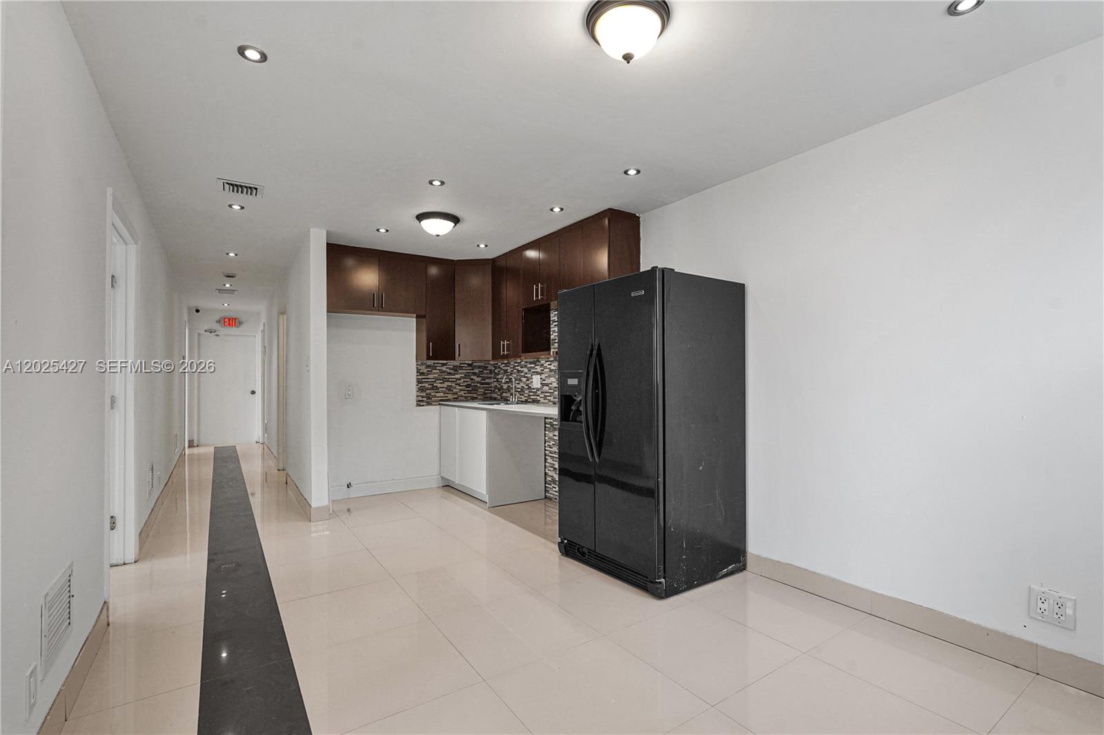 See details / sq. ft. $ 2026-05-26 0 Photo