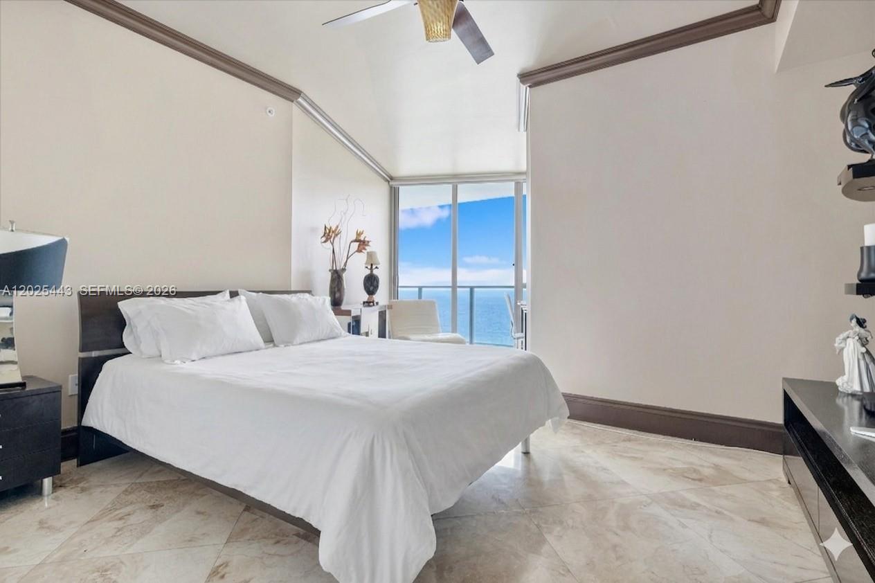 Photo of 3101 Ocean Dr #2707, Hollywood, Florida, 33019 -