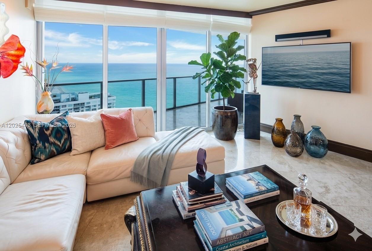 Photo of 3101 Ocean Dr #2707, Hollywood, Florida, 33019 -