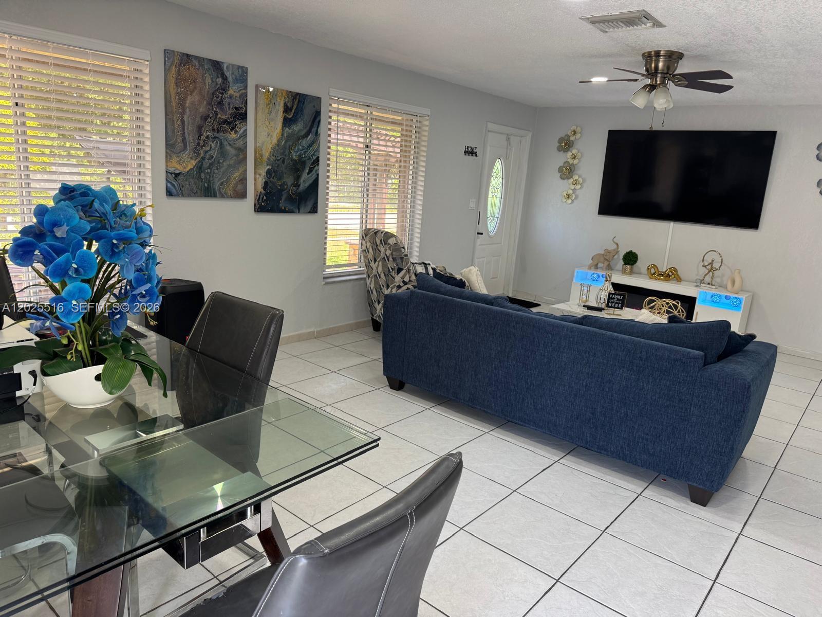 See details / 2879 sq. ft. $ 2026-05-26 0 Photo
