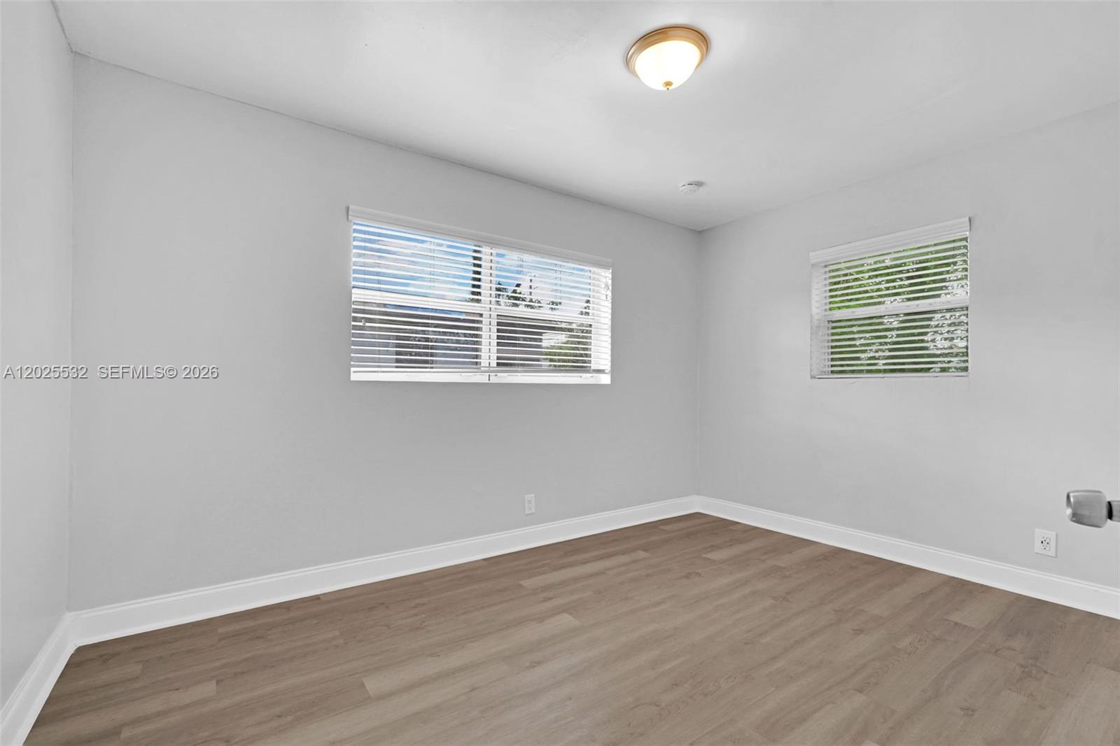 See details / 1250 sq. ft. $ 2026-05-26 0 Photo