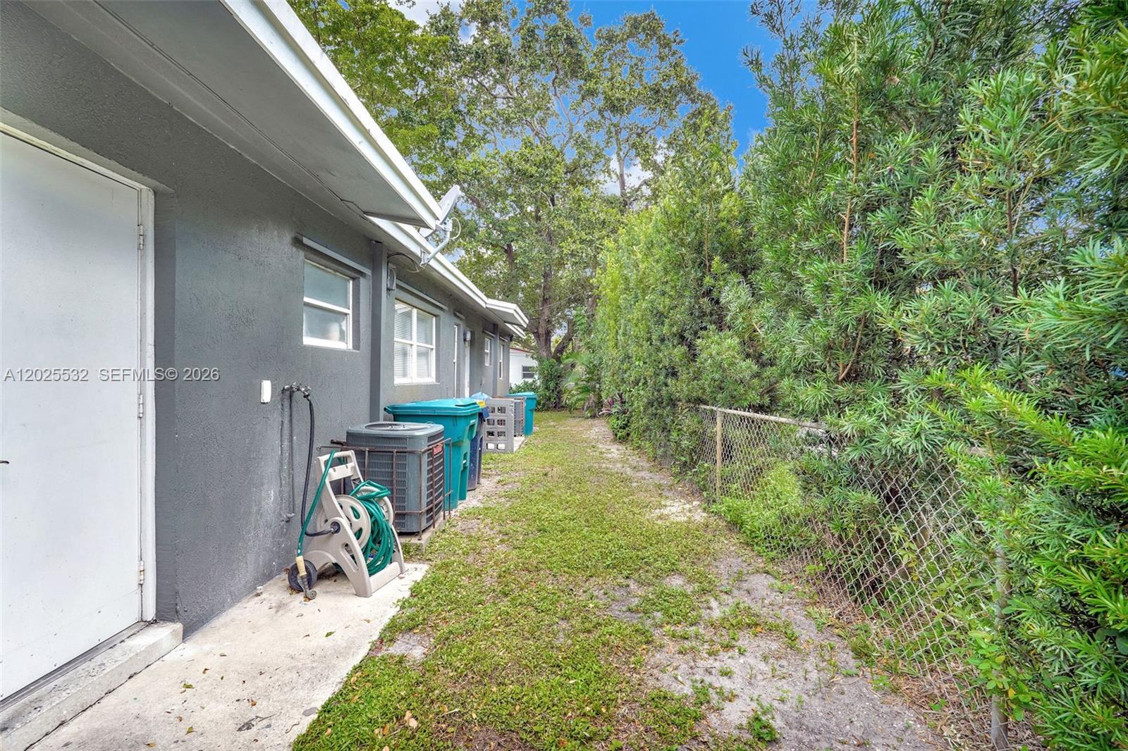See details / 1250 sq. ft. $ 2026-05-26 0 Photo