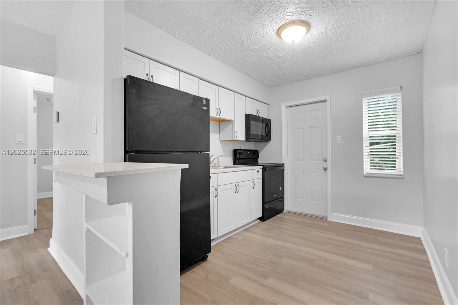 See details / 1250 sq. ft. $ 2026-05-26 0 Photo