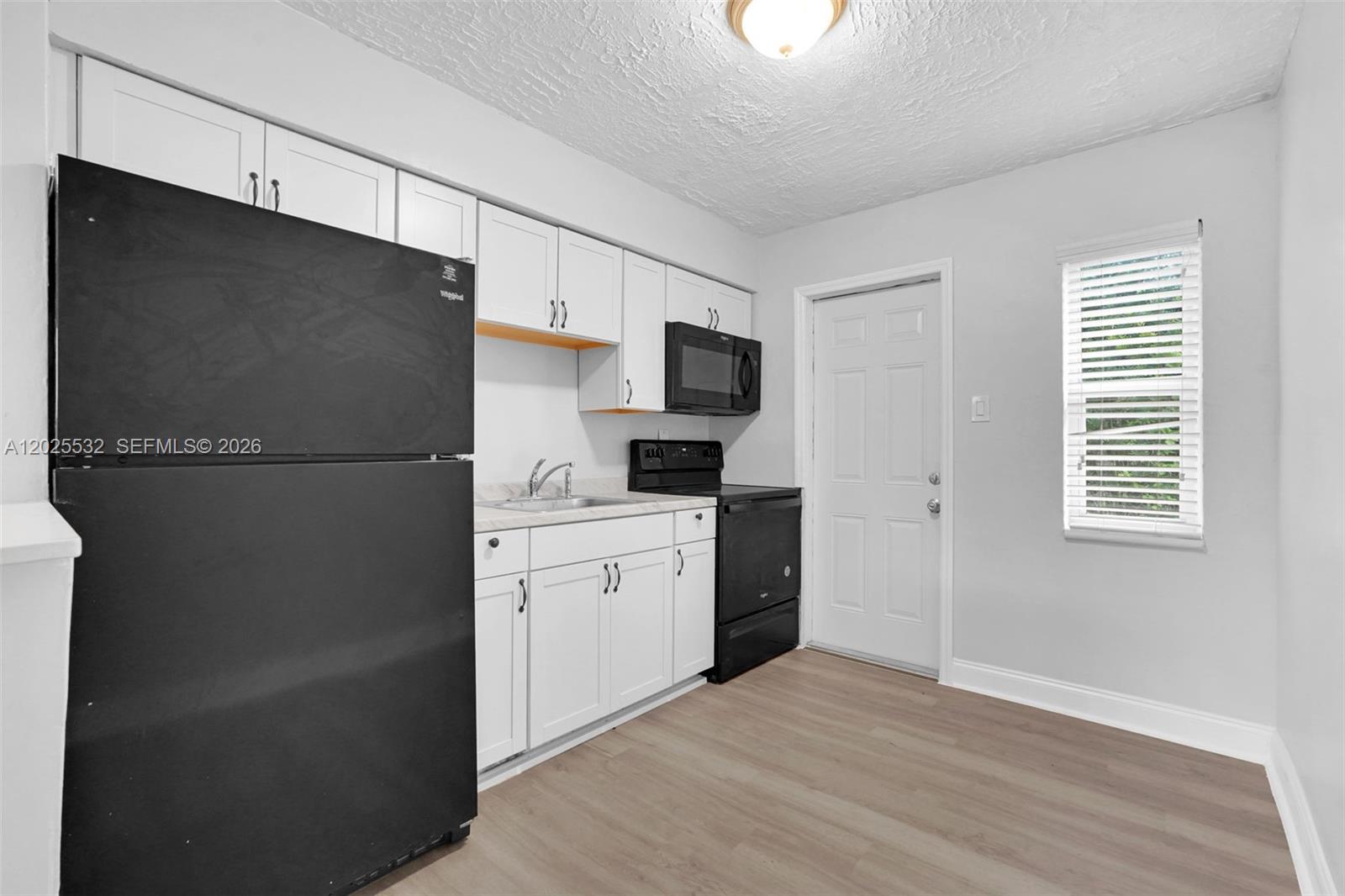 See details / 1250 sq. ft. $ 2026-05-26 0 Photo