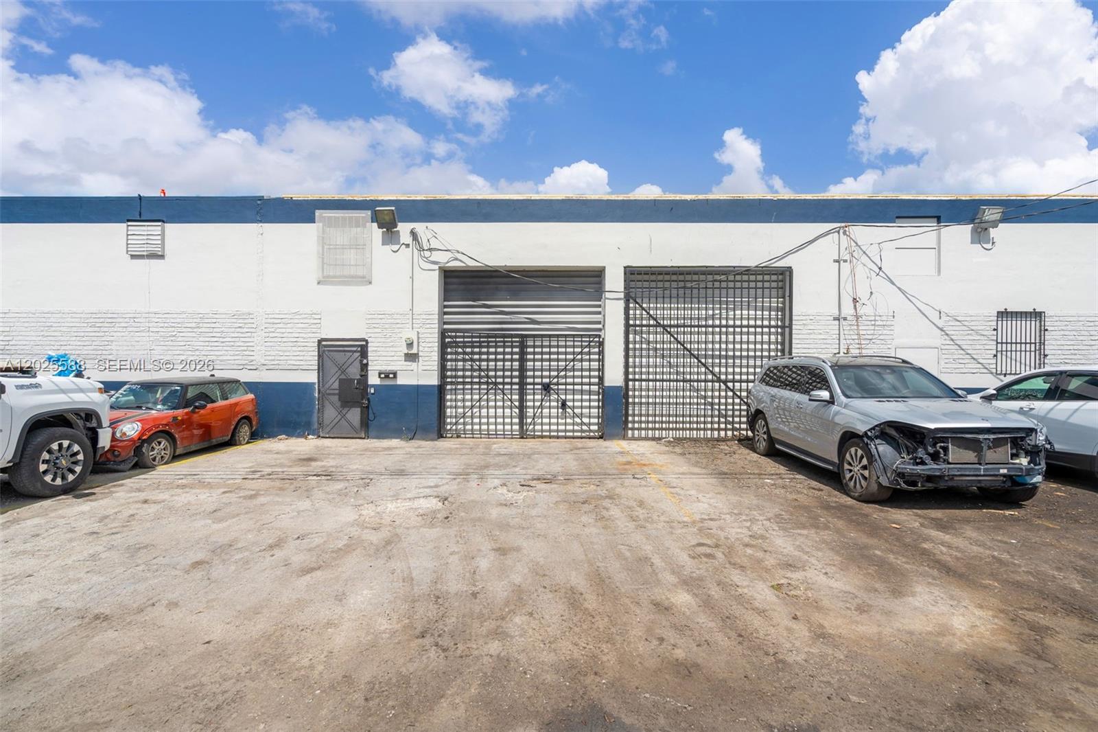 See details 5214 / sq. ft. $ 2026-05-26 0 Photo