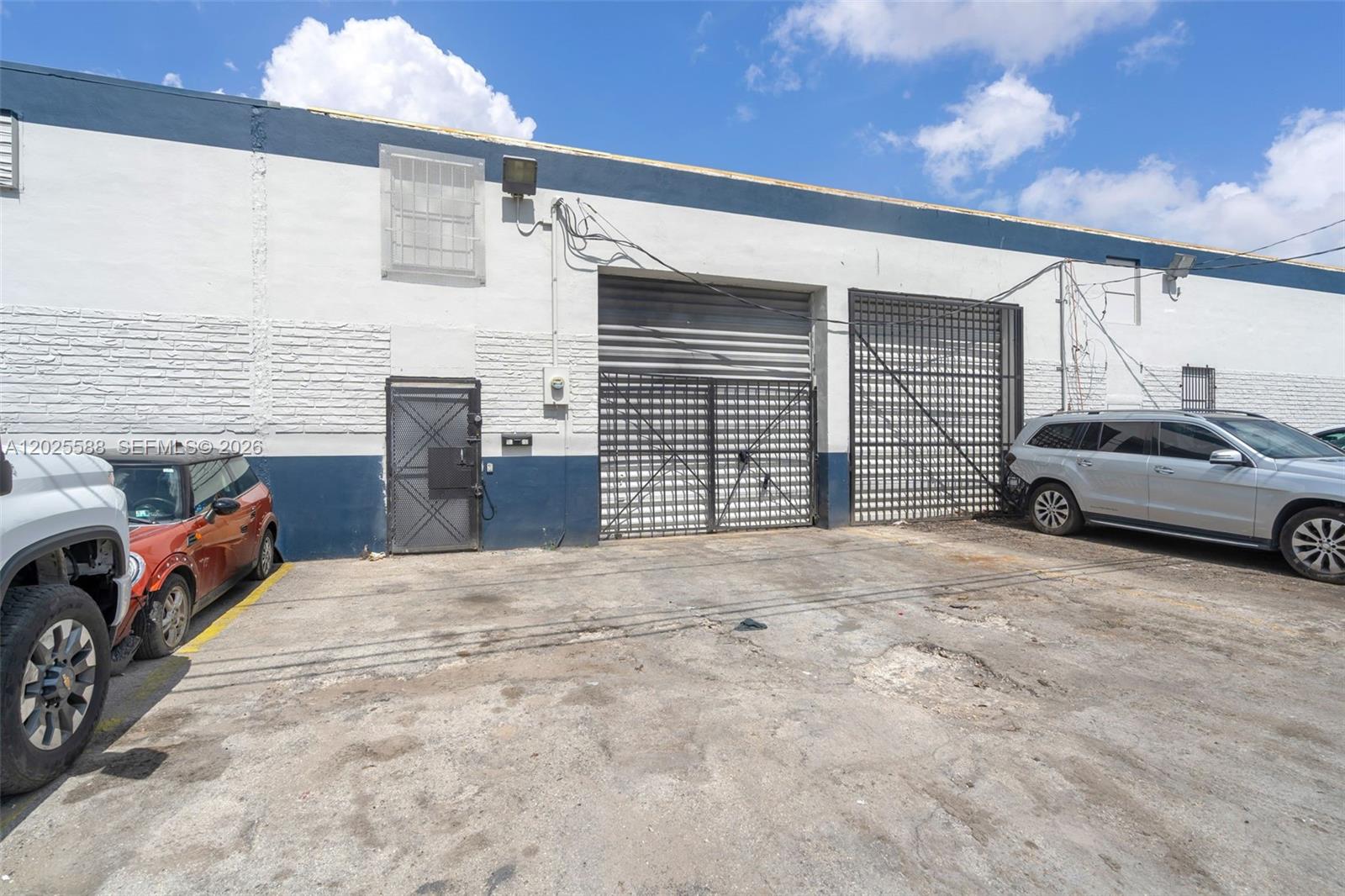 See details 5214 / sq. ft. $ 2026-05-26 0 Photo