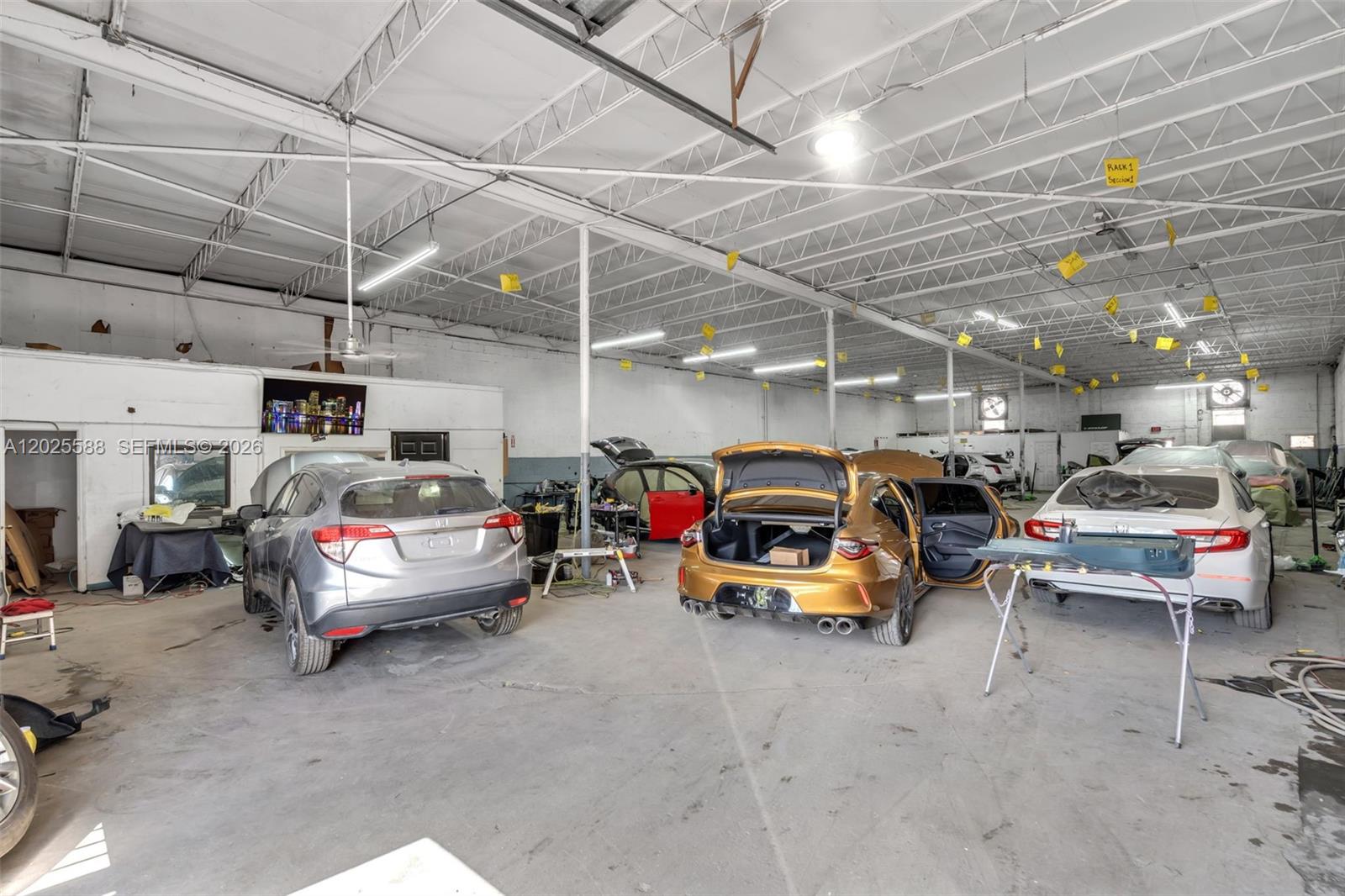 See details 5214 / sq. ft. $ 2026-05-26 0 Photo