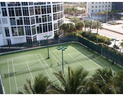 5303 1 / 2 914 sq. ft. $ 2026-05-26 0 Photo