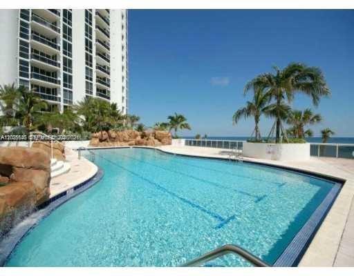 5303 1 / 2 914 sq. ft. $ 2026-07-28 0 Photo