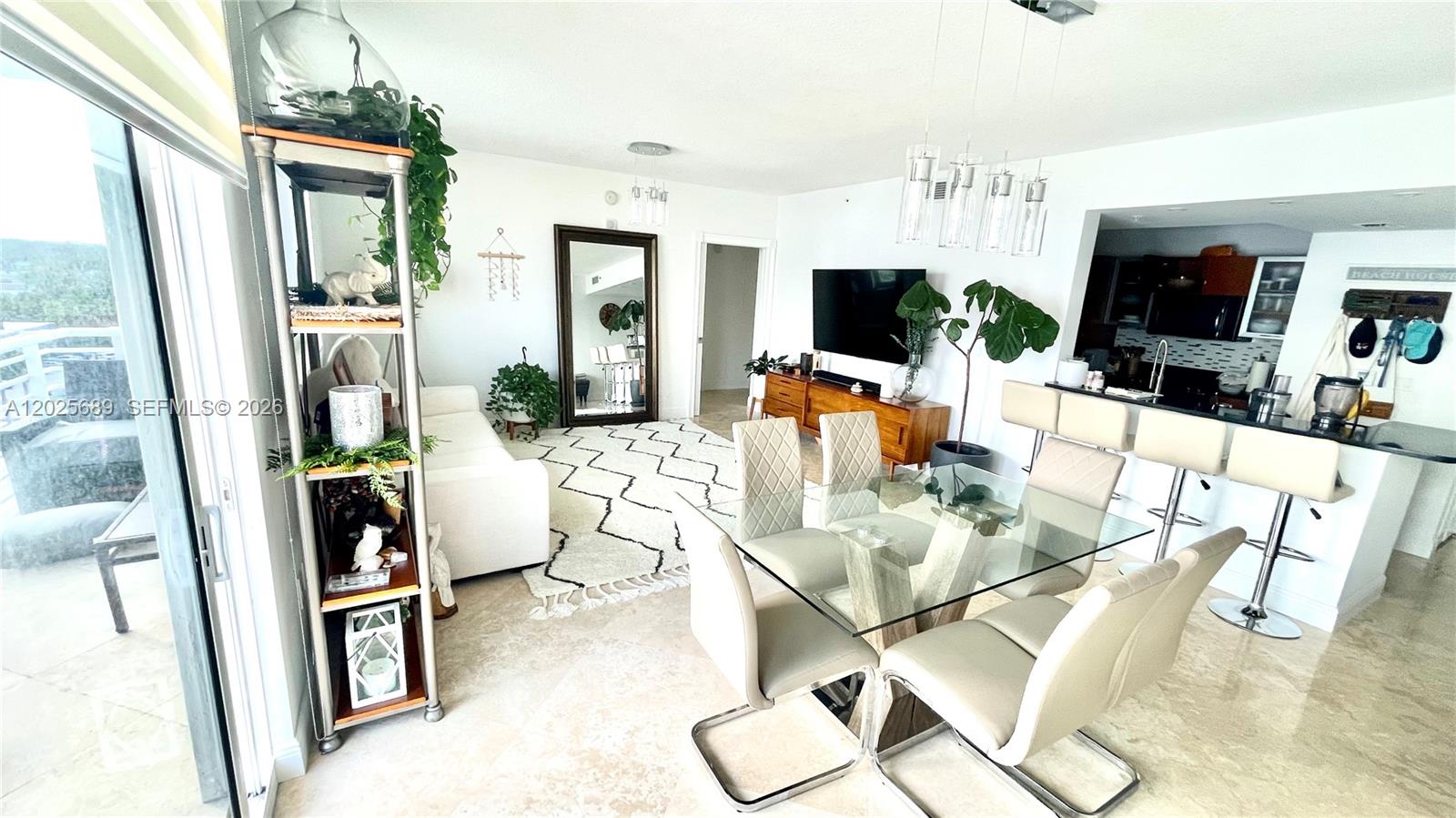 Photo of 18800 29th Ave #818, Aventura, Florida, 33180 -