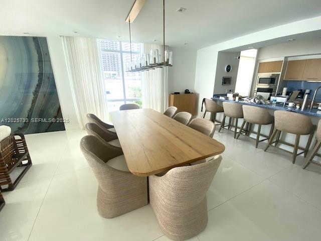 Photo of 3951 Ocean Dr  #501, Hollywood, Florida, 33019 - 