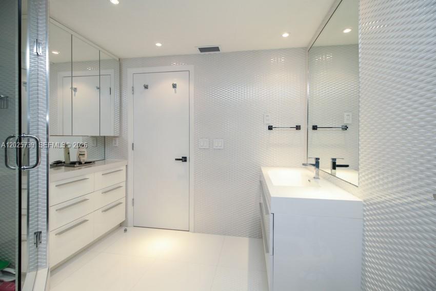 Photo of 9801 Collins Ave #9W, Bal Harbour, Florida, 33154 -