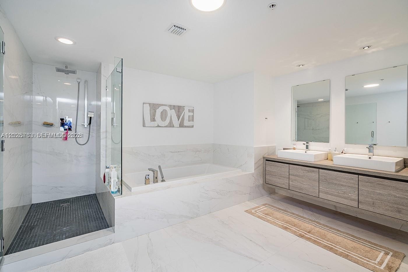 Photo of 400 Sunny Isles Blvd #1804, Sunny Isles Beach, Florida, 33160 -