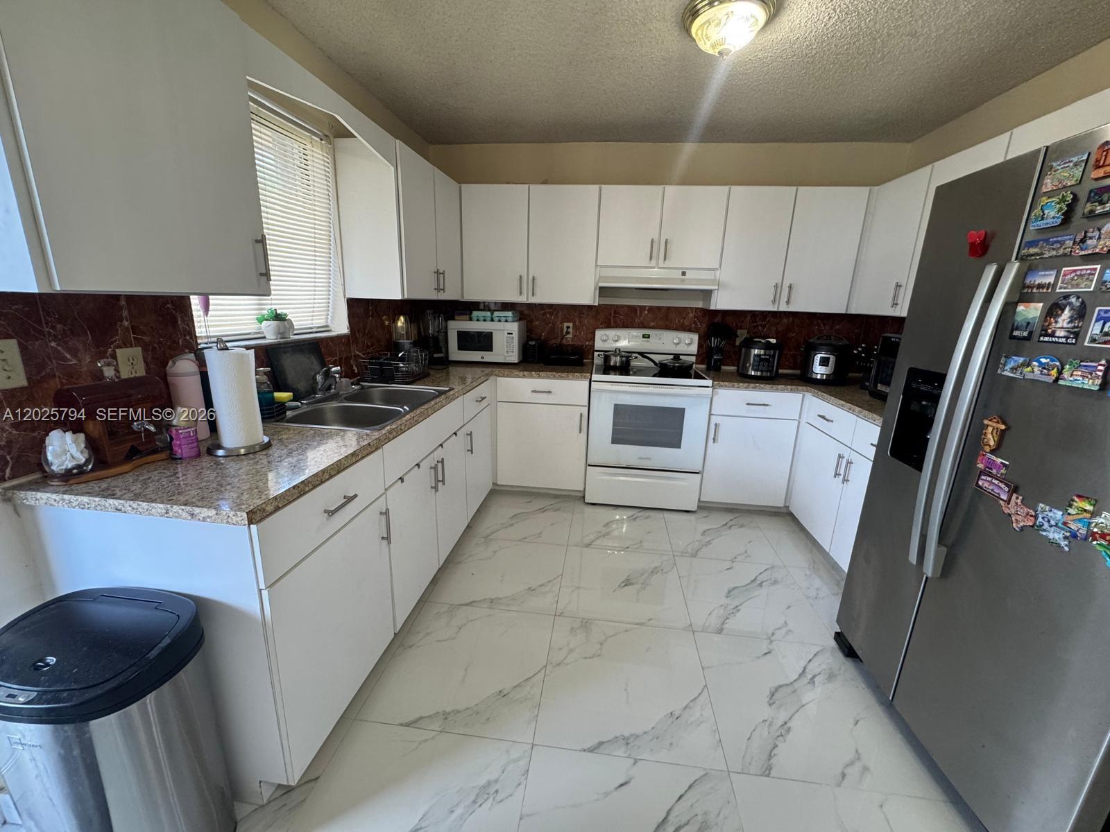   /  3121 sq. ft. $ 2026-05-27 0 Photo
