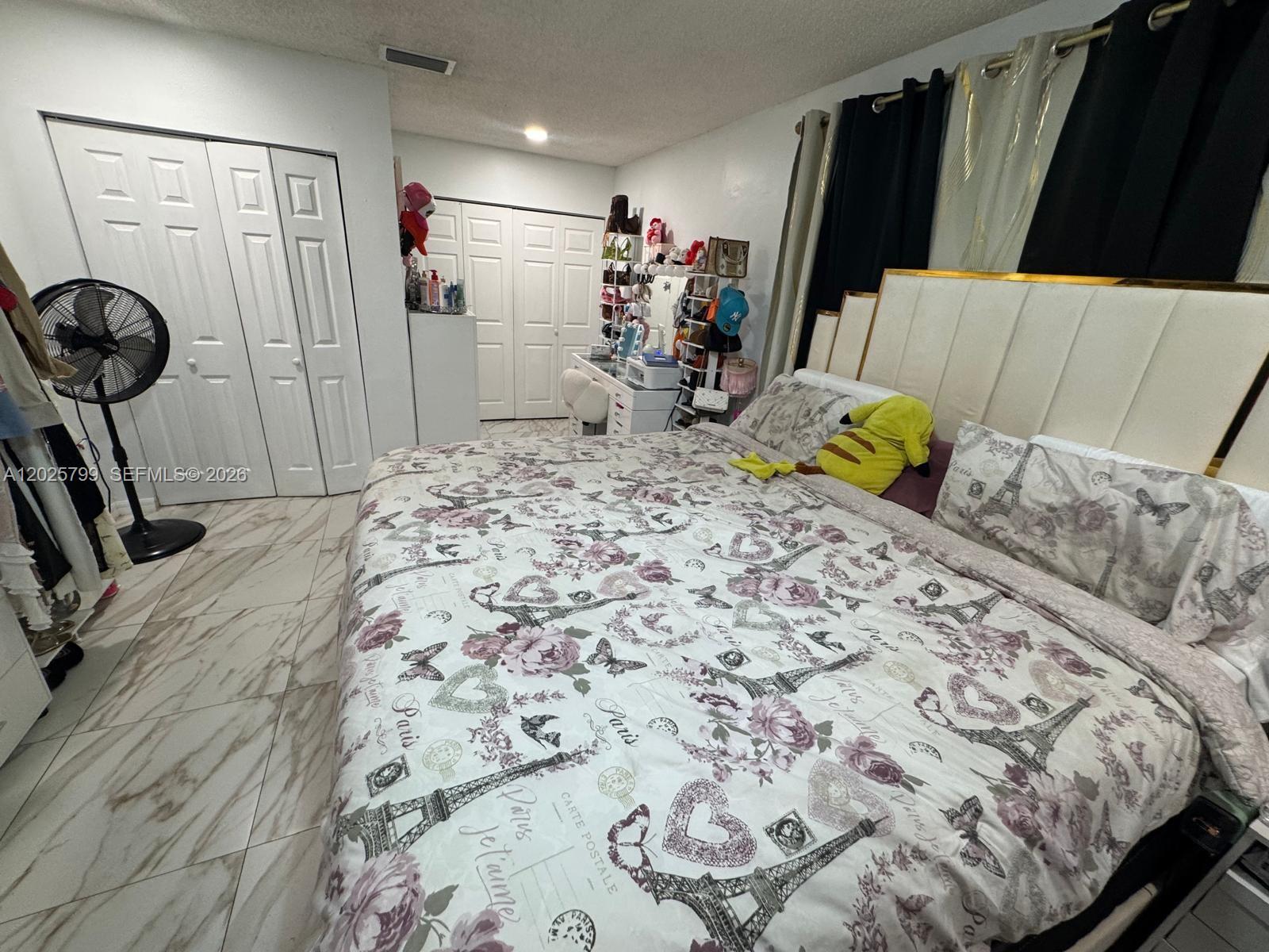 See details / 3214 sq. ft. $ 2026-05-27 0 Photo