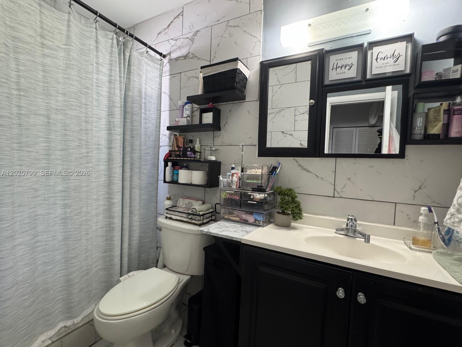 See details / 3214 sq. ft. $ 2026-05-27 0 Photo