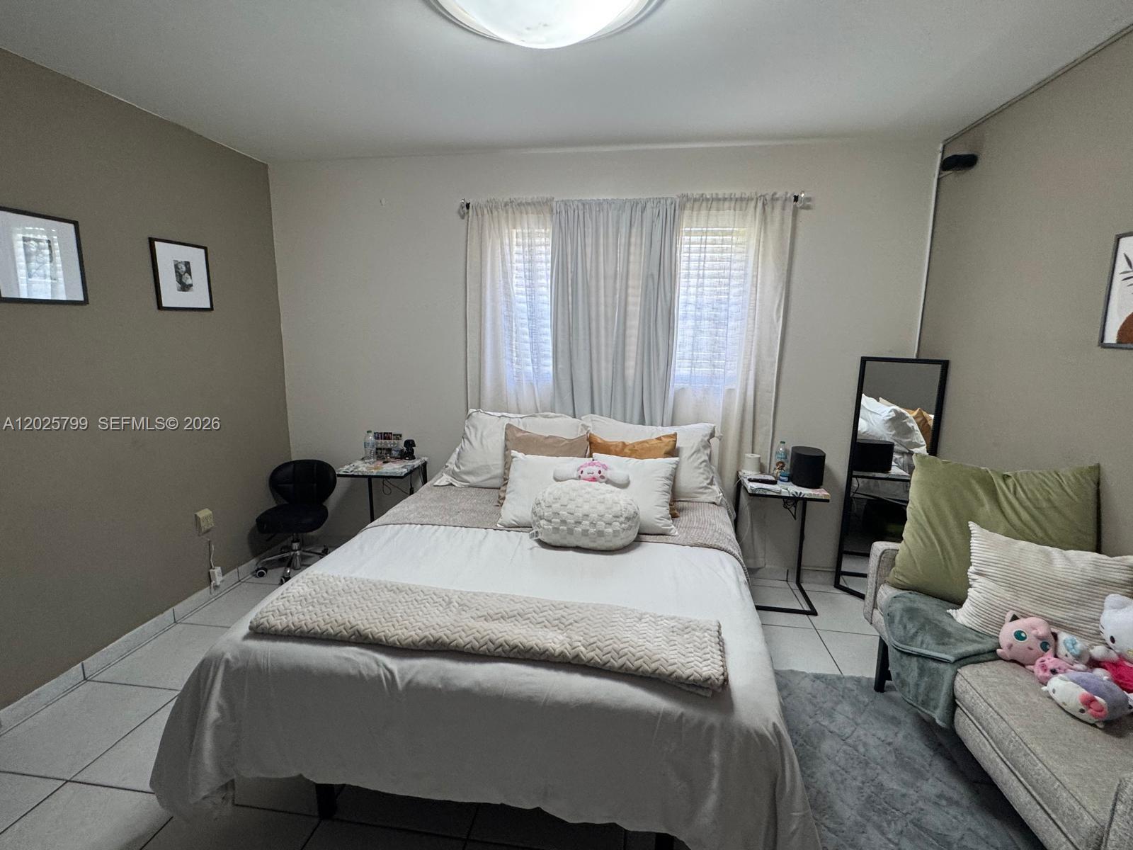 See details / 3214 sq. ft. $ 2026-05-27 0 Photo