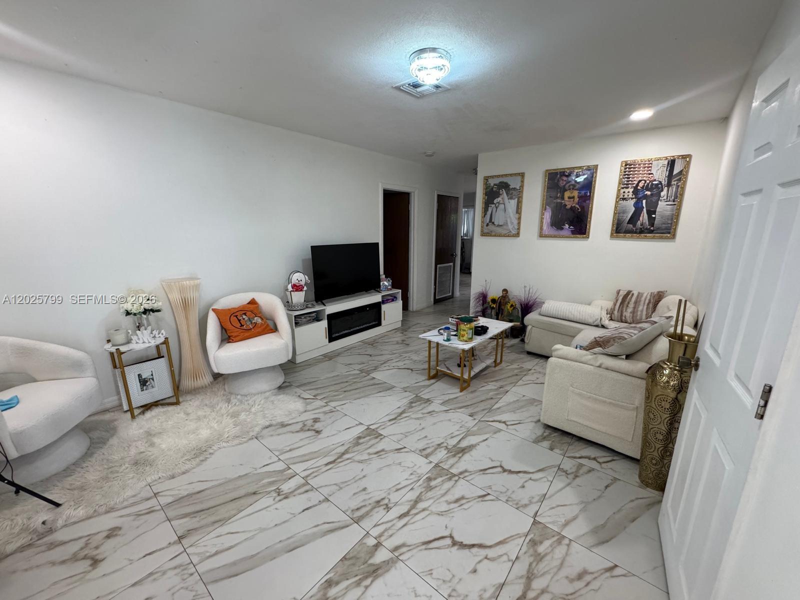See details / 3214 sq. ft. $ 2026-05-27 0 Photo
