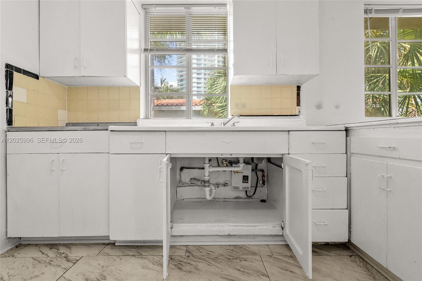   /  4952 sq. ft. $ 2026-05-27 0 Photo