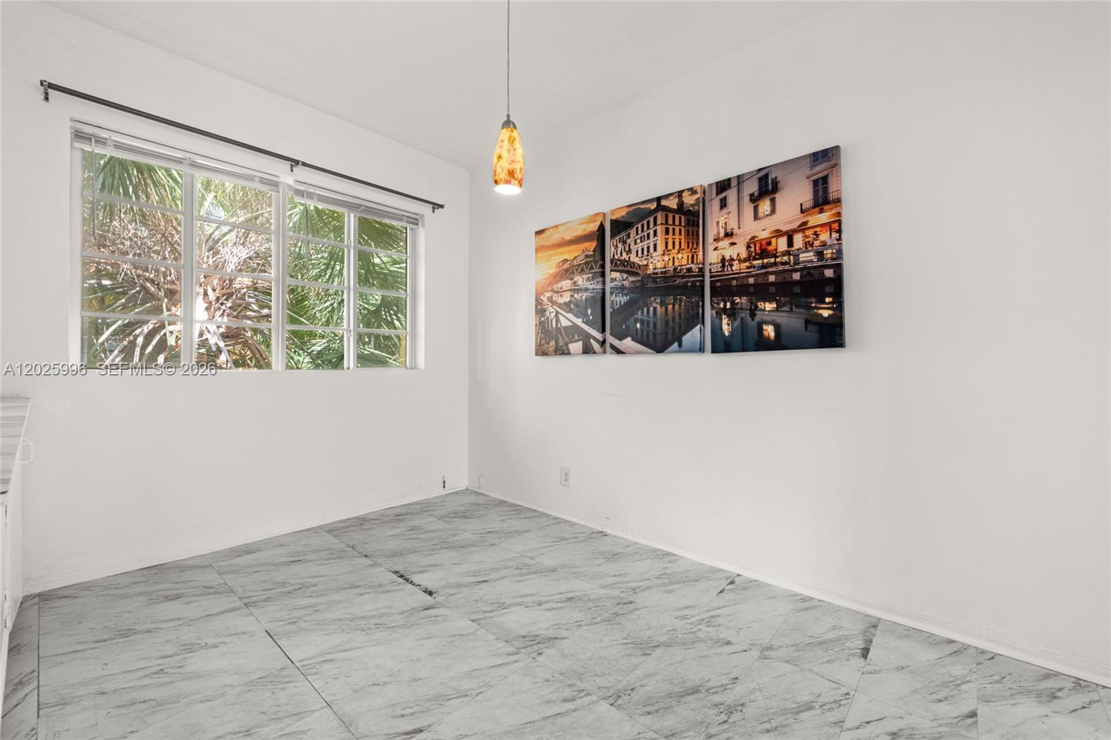  /  4952 sq. ft. $ 2026-05-27 0 Photo