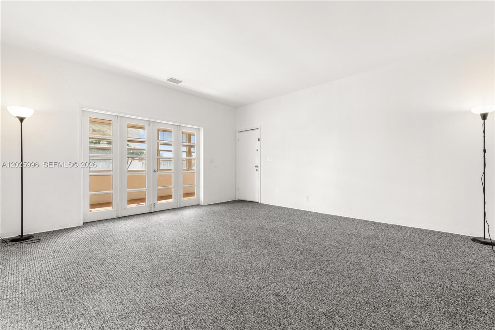   /  4952 sq. ft. $ 2026-05-27 0 Photo