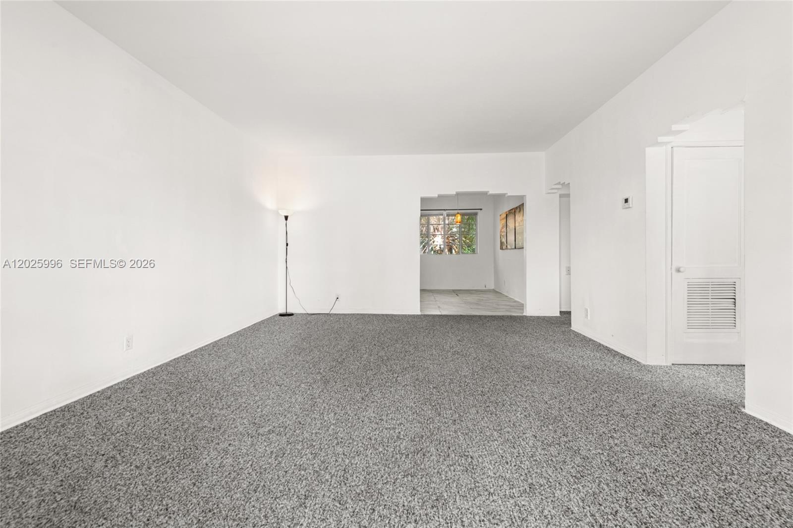   /  4952 sq. ft. $ 2026-05-27 0 Photo