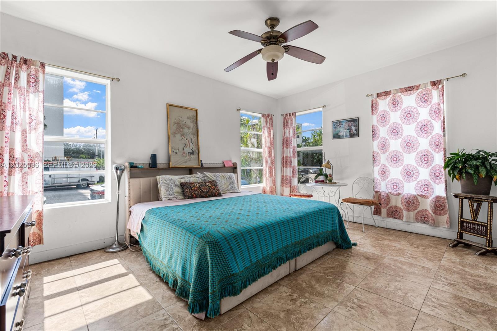   /  4952 sq. ft. $ 2026-05-27 0 Photo