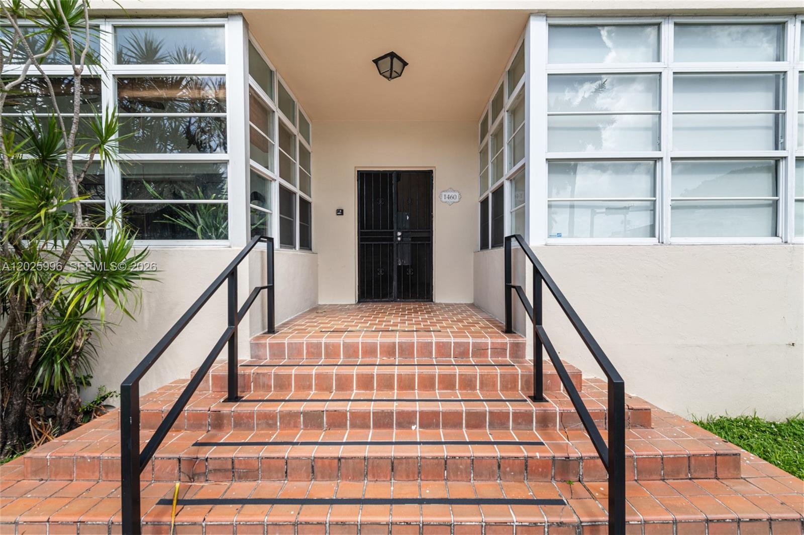   /  4952 sq. ft. $ 2026-05-27 0 Photo