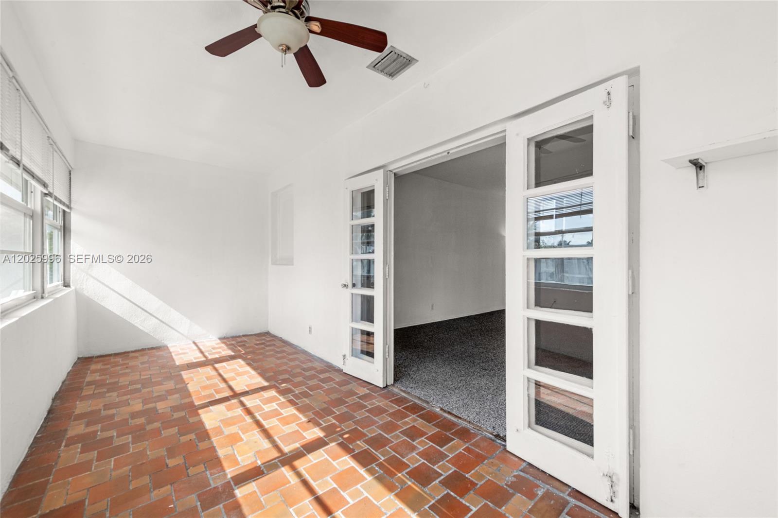   /  4952 sq. ft. $ 2026-05-27 0 Photo
