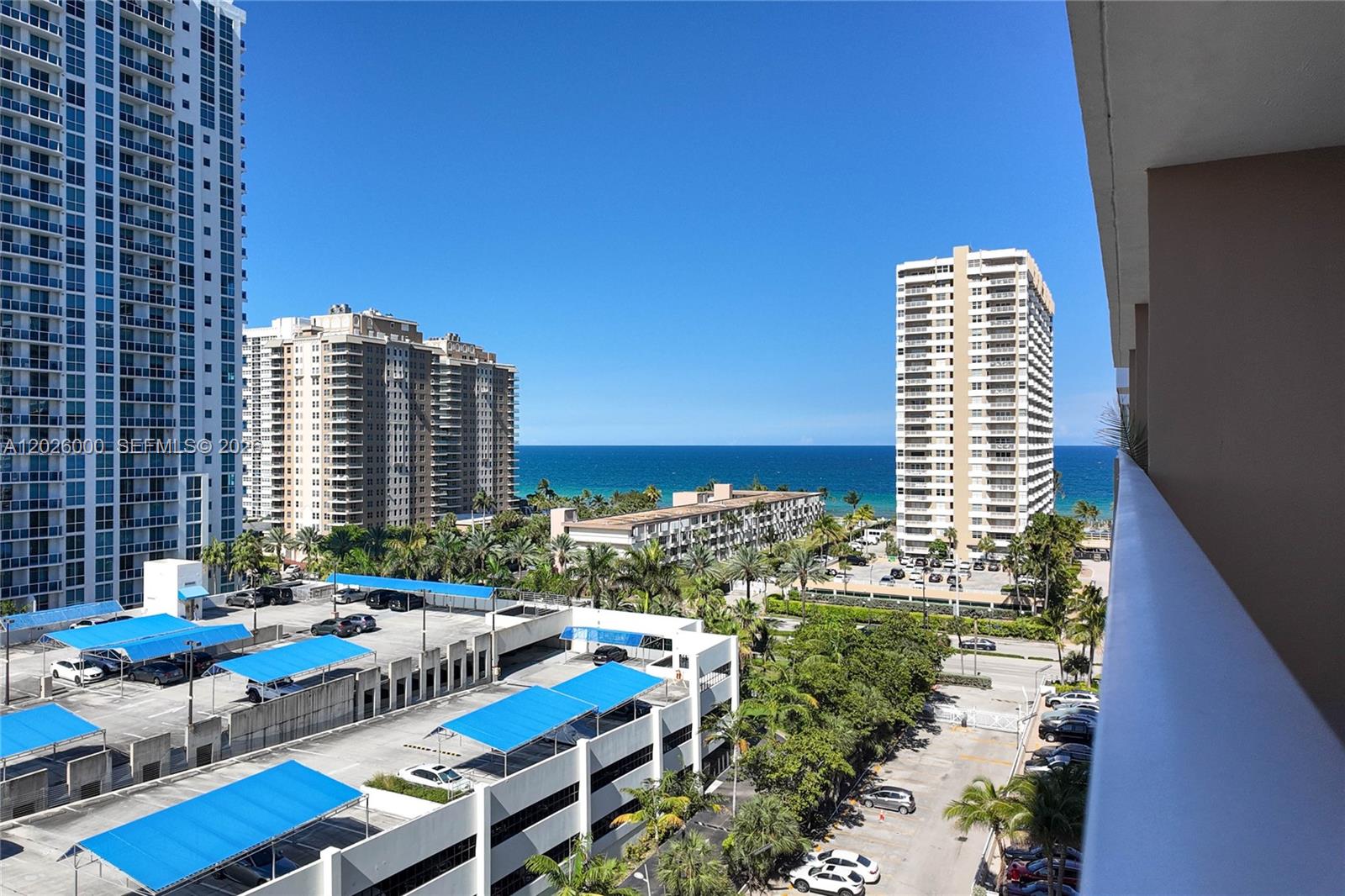 See details 9L 1 / 1 545 sq. ft. $ 2026-05-27 0 Photo