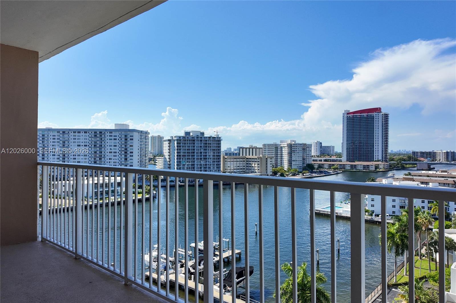 See details 9L 1 / 1 545 sq. ft. $ 2026-05-27 0 Photo