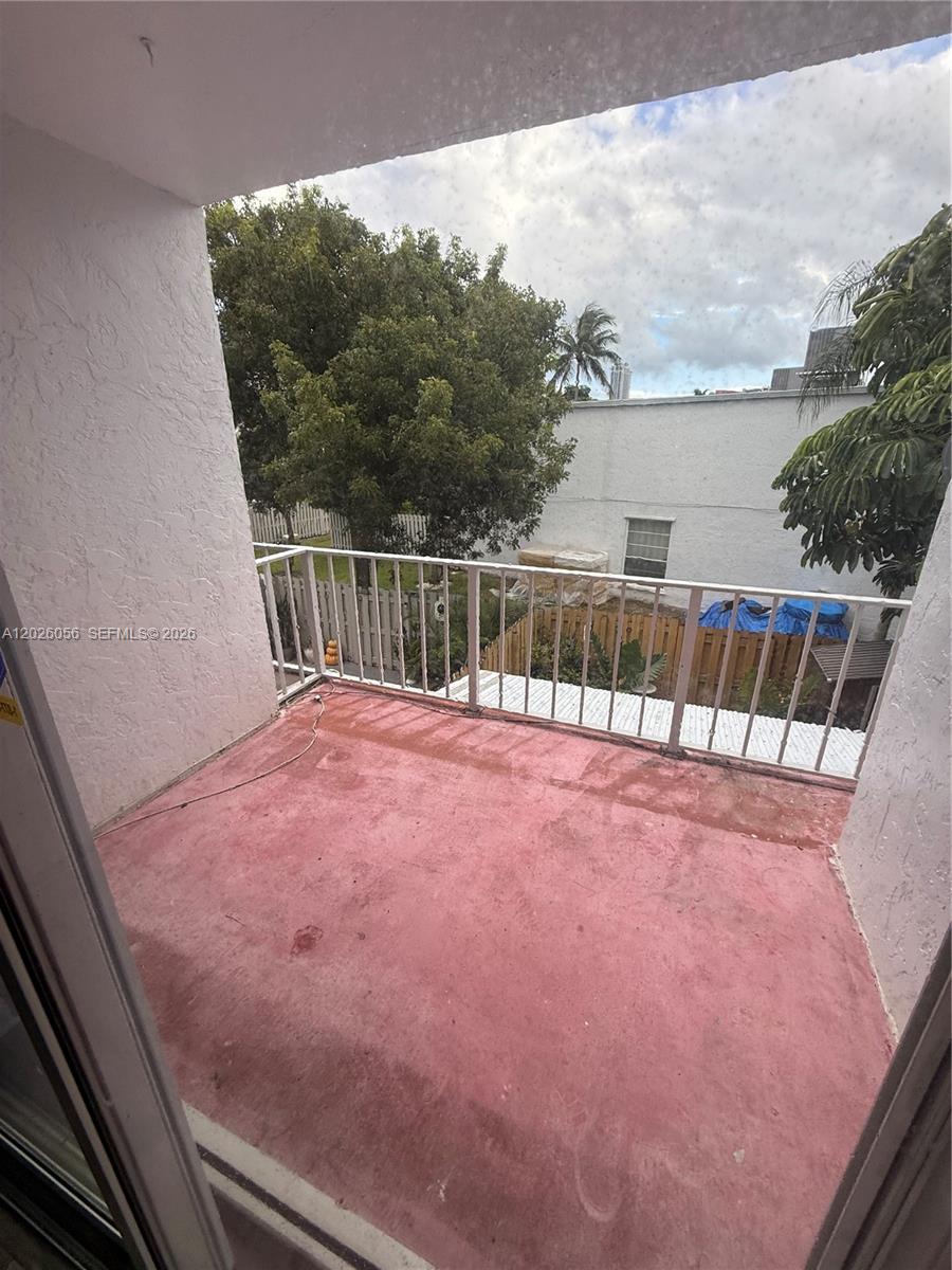 Photo of 2606 10 ST (2606), Hallandale Beach, Florida, 33009 -
