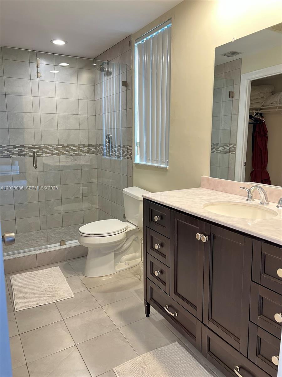 Photo of 1865 Ocean Drive  #21A, Hallandale Beach, Florida, 33009 - 