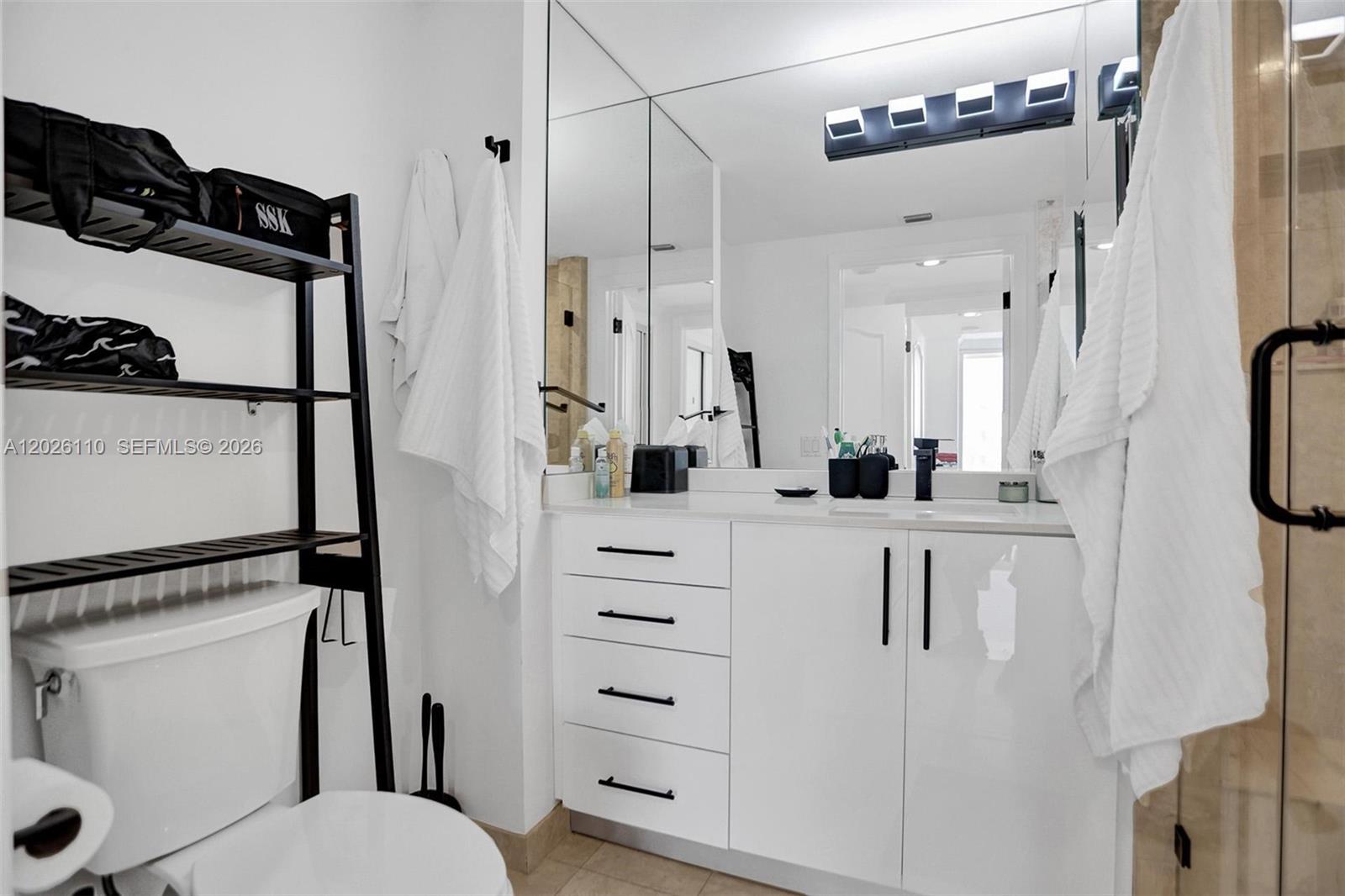 1108 2 / 2 1560 sq. ft. $ 2026-05-27 0 Photo