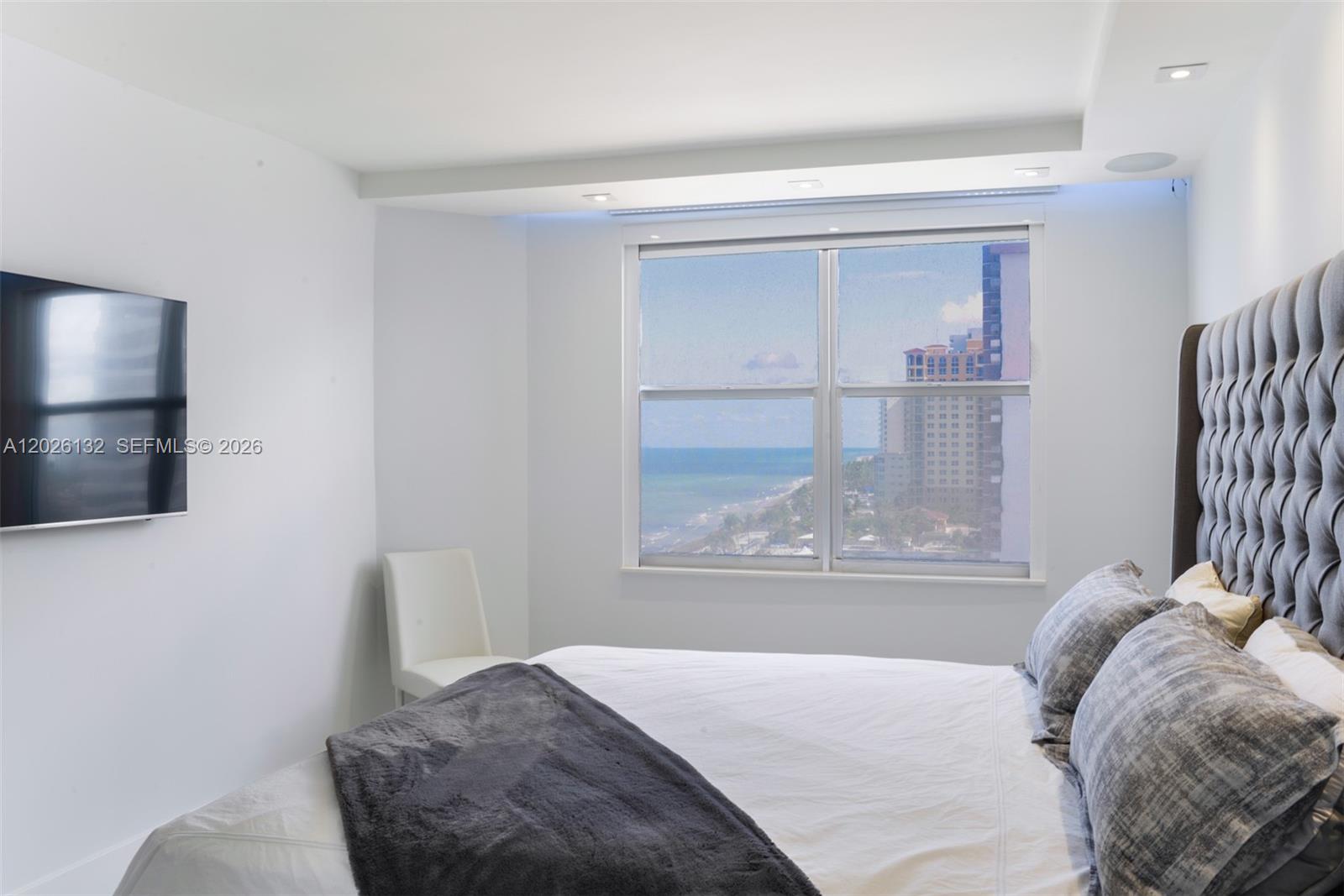 9N 1 / 2 870 sq. ft. $ 2026-05-27 0 Photo