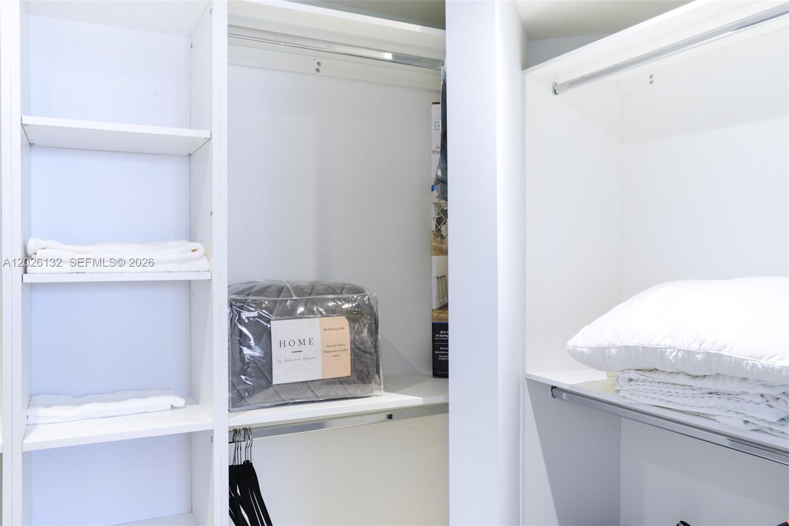 9N 1 / 2 870 sq. ft. $ 2026-05-27 0 Photo