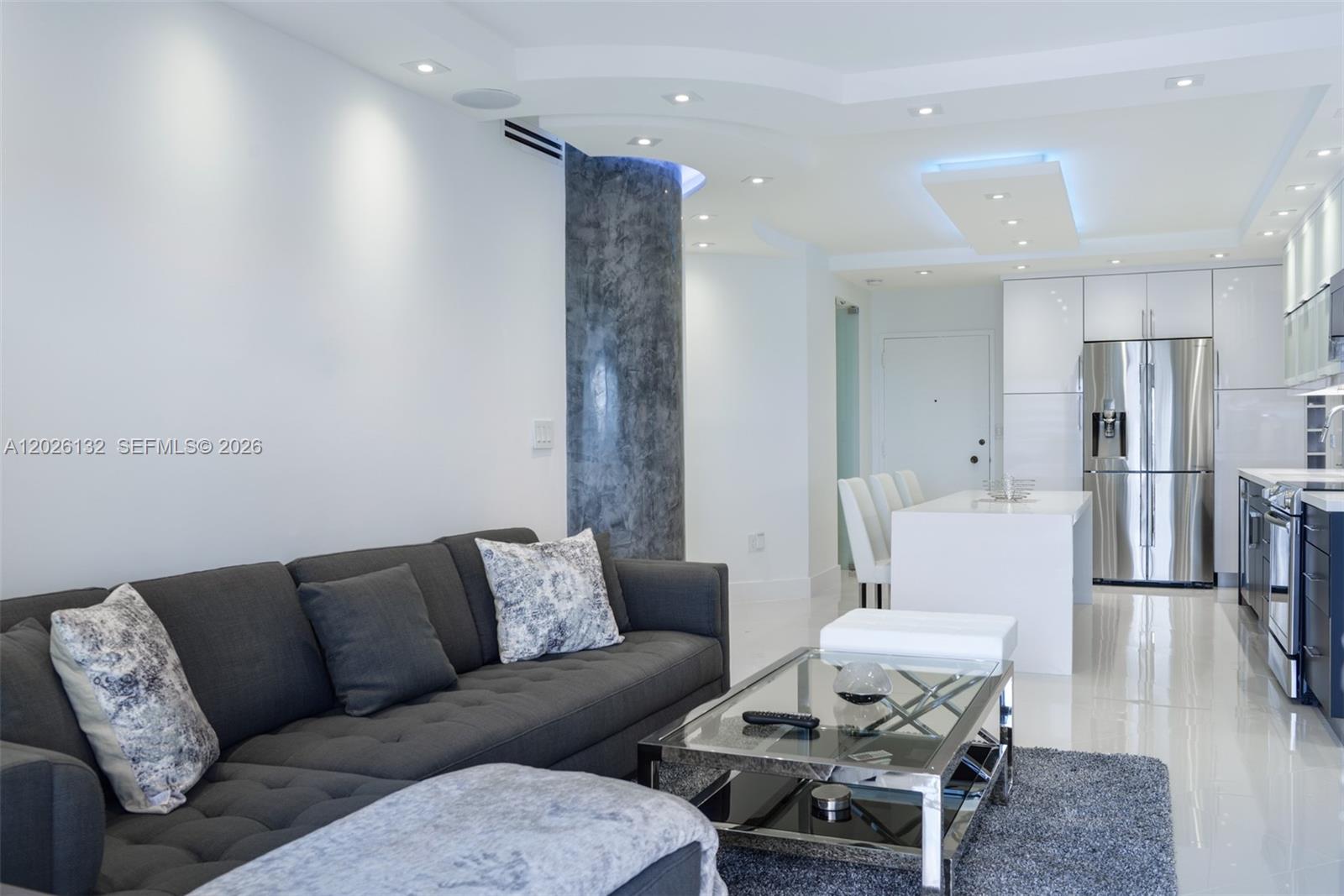 9N 1 / 2 870 sq. ft. $ 2026-05-27 0 Photo