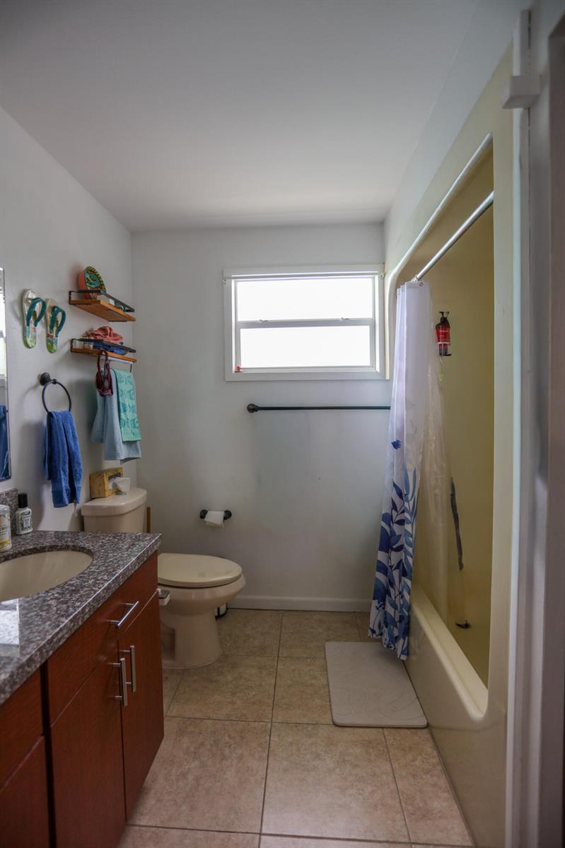   / 0 3794 sq. ft. $ 2026-09-08 0 foto