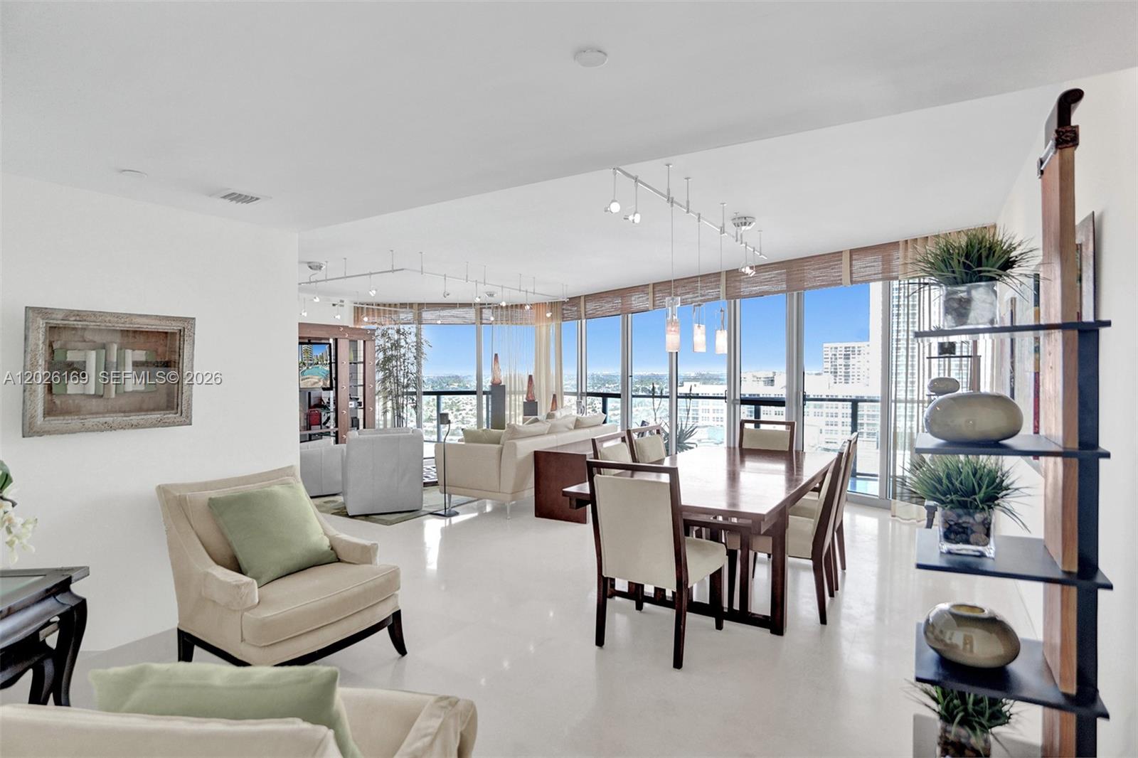 Photo of 3101 Ocean Dr  #2005 (available June 18 ), Hollywood, Florida, 33019 - 