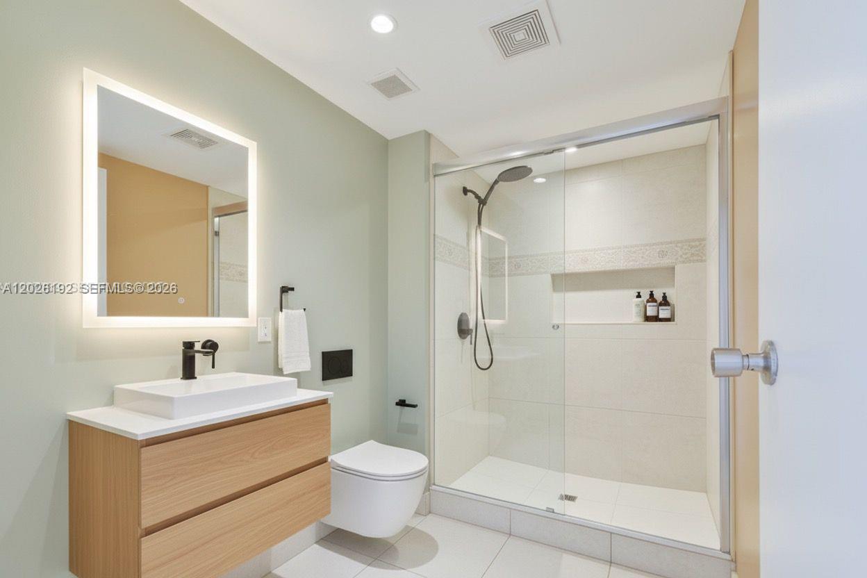 Photo of 20379 Country Club Dr  #2636, Aventura, Florida, 33180 - 