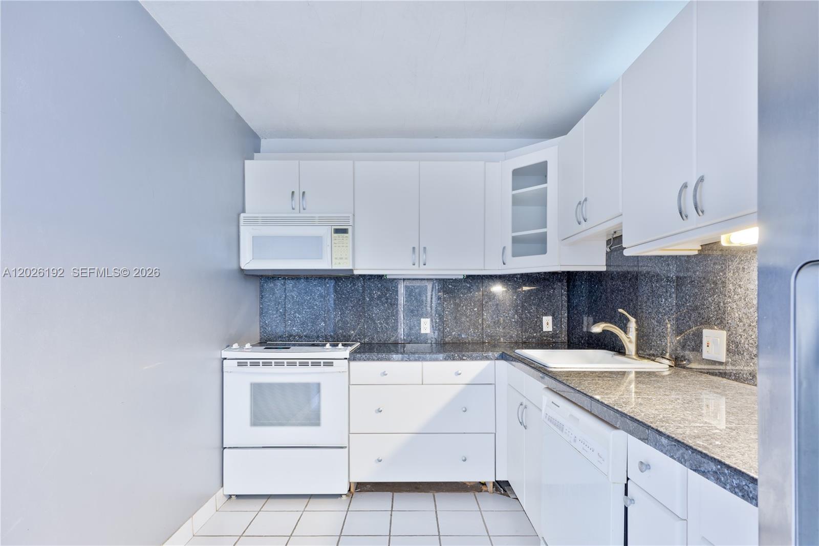Photo of 20379 Country Club Dr  #2636, Aventura, Florida, 33180 - 