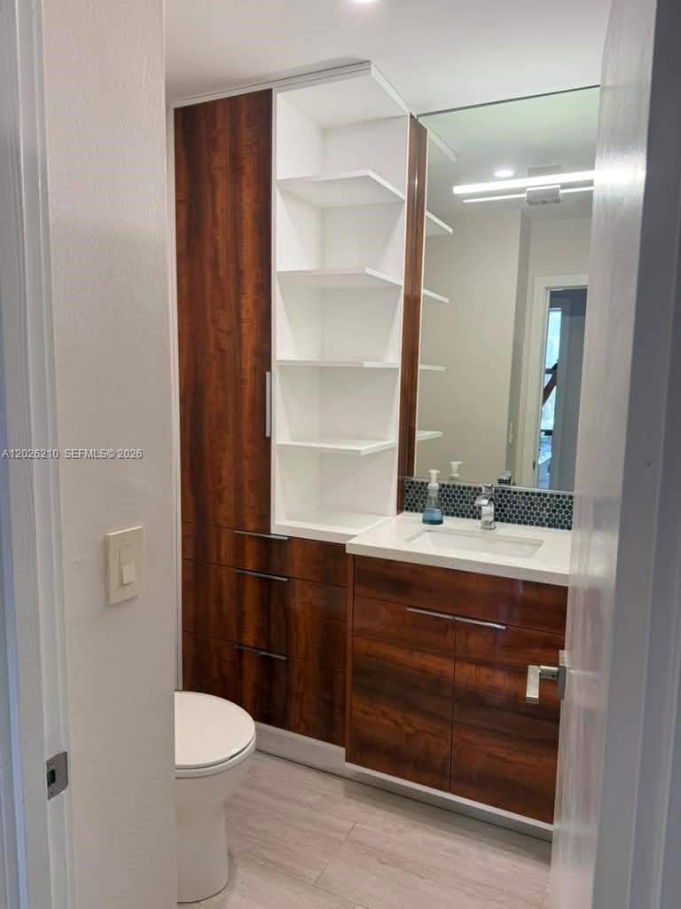 Photo of 2500 Parkview Dr #2518, Hallandale Beach, Florida, 33009 -